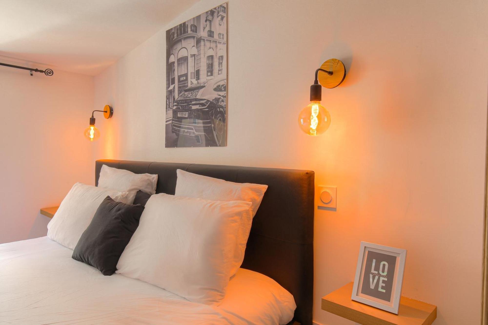 La Suite Neuvilloise Neuville-sur-Saone Exterior photo
